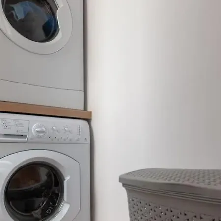 Private Bedroom With Private Bathroom In A Shared Apartment, 1 Person Maximum * Gzira